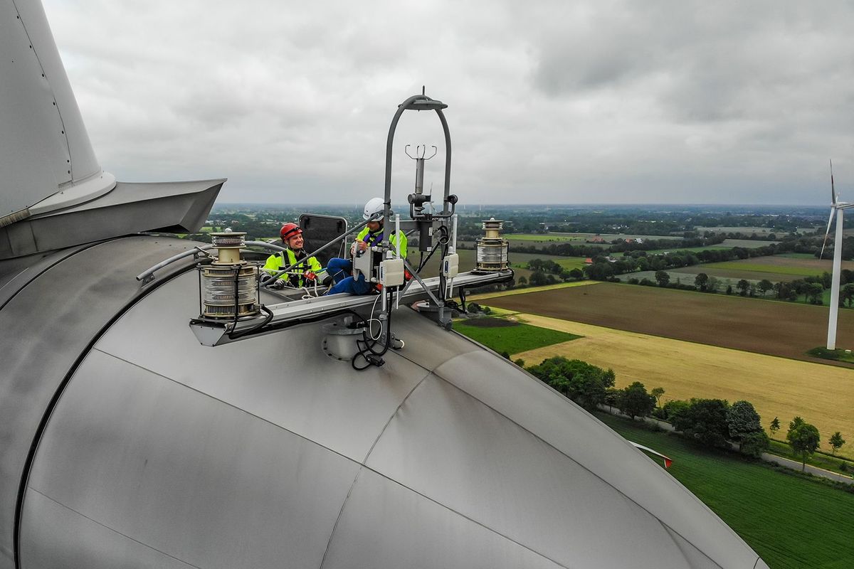 LoRaWAN-Gateway auf einer Windkraftanlage LoRaWAN-Gateway auf einer Windkraftanlage